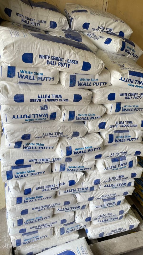 White skim Wallput